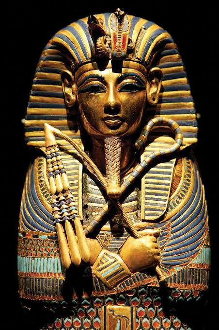 Tutankhamun’s Lapis Lazuli Treasures
