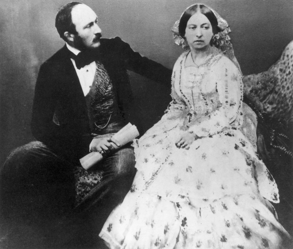 Queen Victoria’s Scottish Agates: The Royal Fashion That Celebrated Scotland